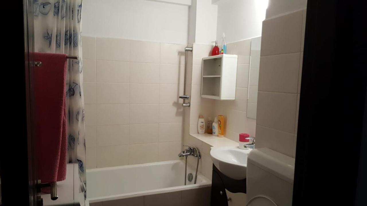 Garsonniera Maria Apartment บูคาเรสต์ ภายนอก รูปภาพ