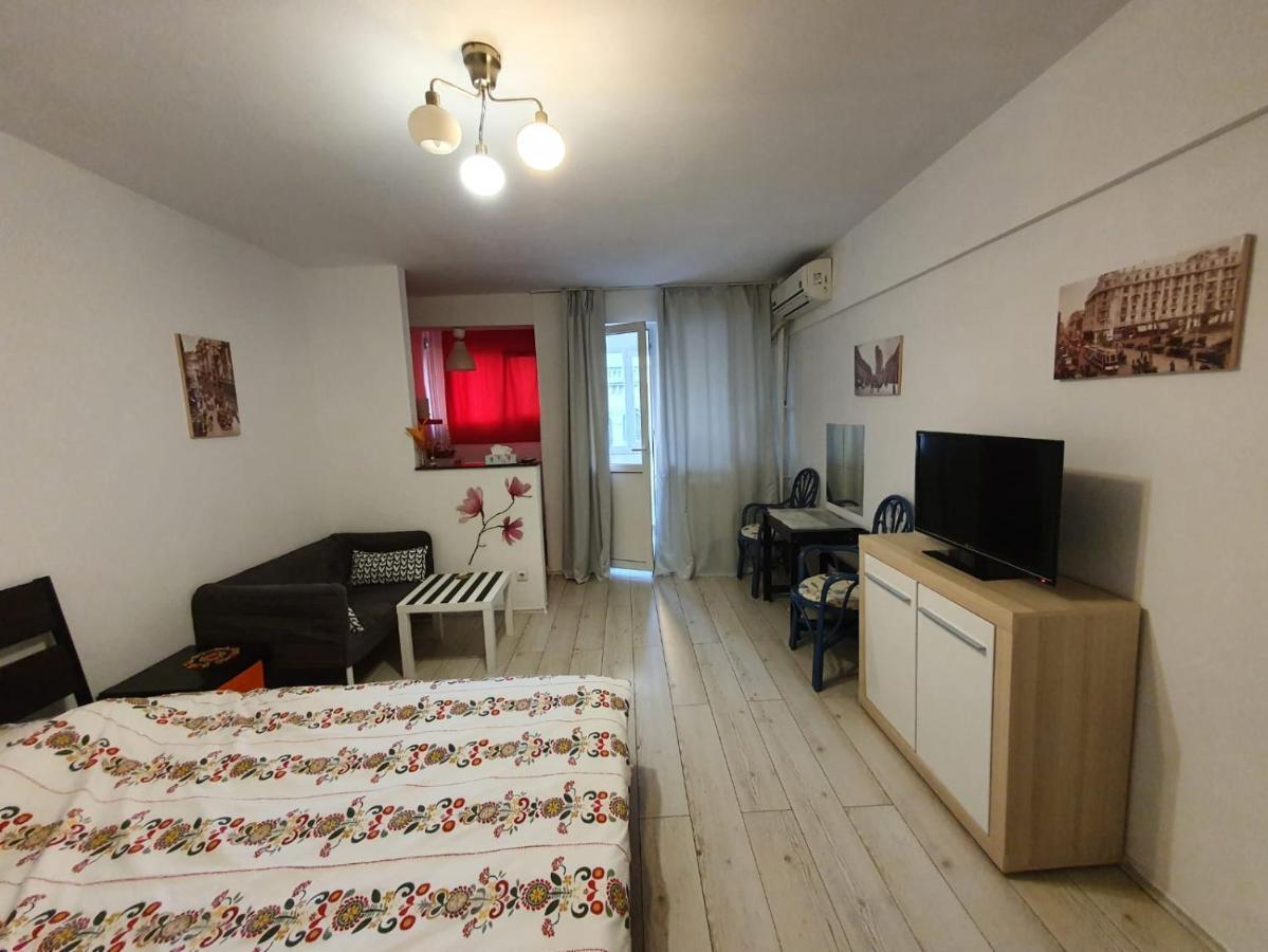 Garsonniera Maria Apartment บูคาเรสต์ ภายนอก รูปภาพ